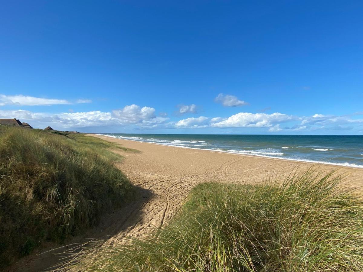 Chaleureux Chalet En Bord De Mer Merville-Franceville-Plage Exteriér fotografie